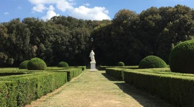 Horti Leonini a San Quirico d'Orcia, lavori e qualche interrogativo