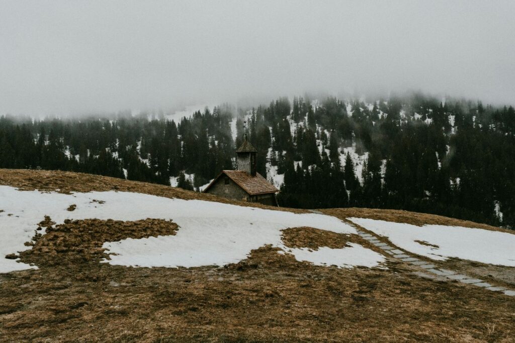 In Italia non nevica, le conseguenze per le riserve idriche secondo i dati di Fondazione CIMA